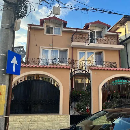 Vila Leila * קונסטנצה